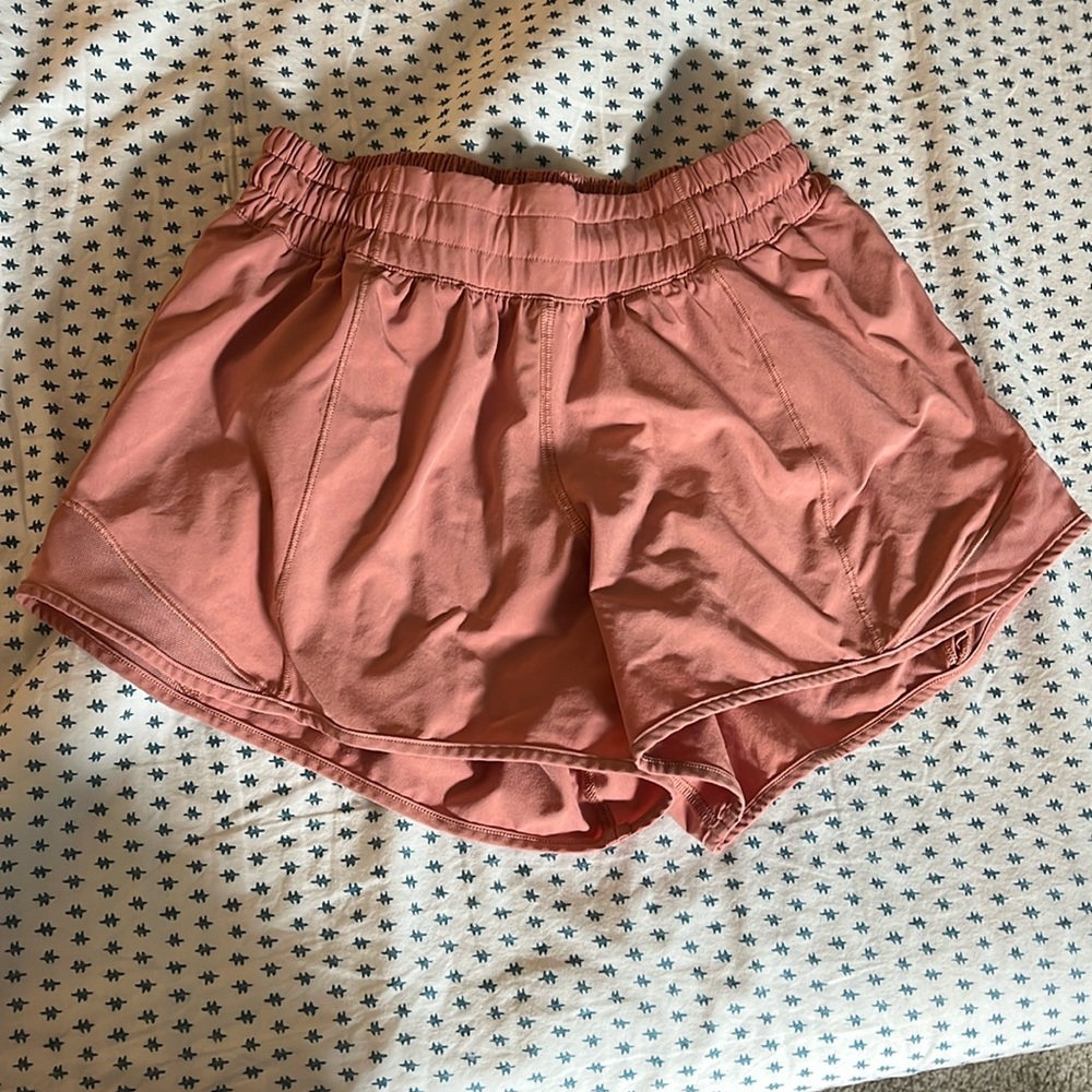 Lululemon Hotty hot shorts